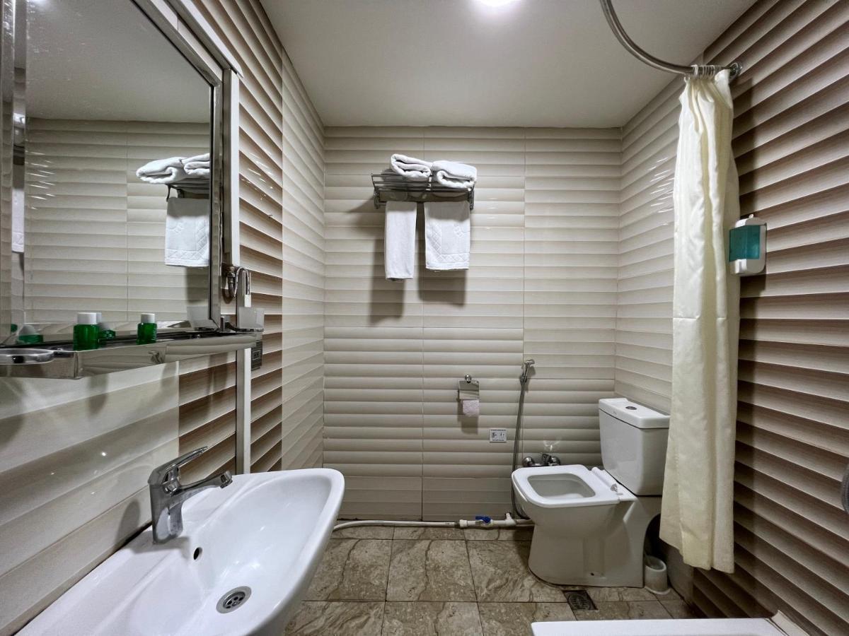 Center Khagani Hotel Baku Eksteriør billede
