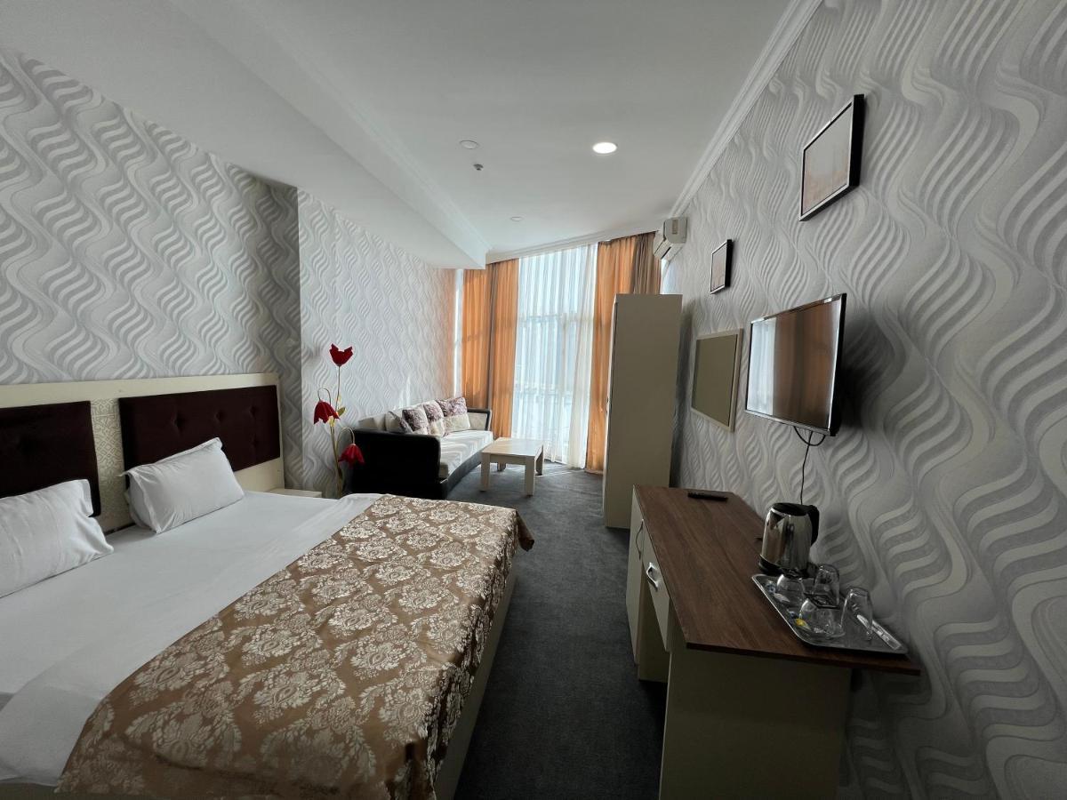 Center Khagani Hotel Baku Eksteriør billede