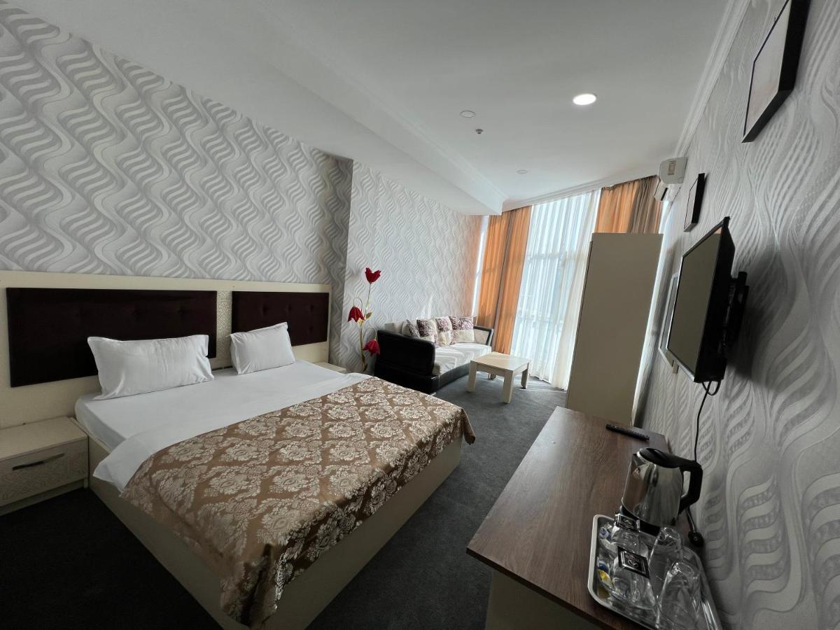 Center Khagani Hotel Baku Eksteriør billede